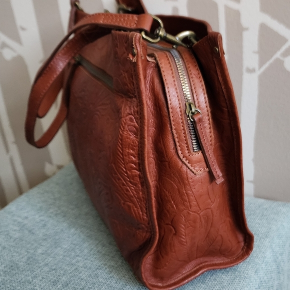 American Leather Co.: Leather Triple Entry Tote Bag - Picture 12 of 15